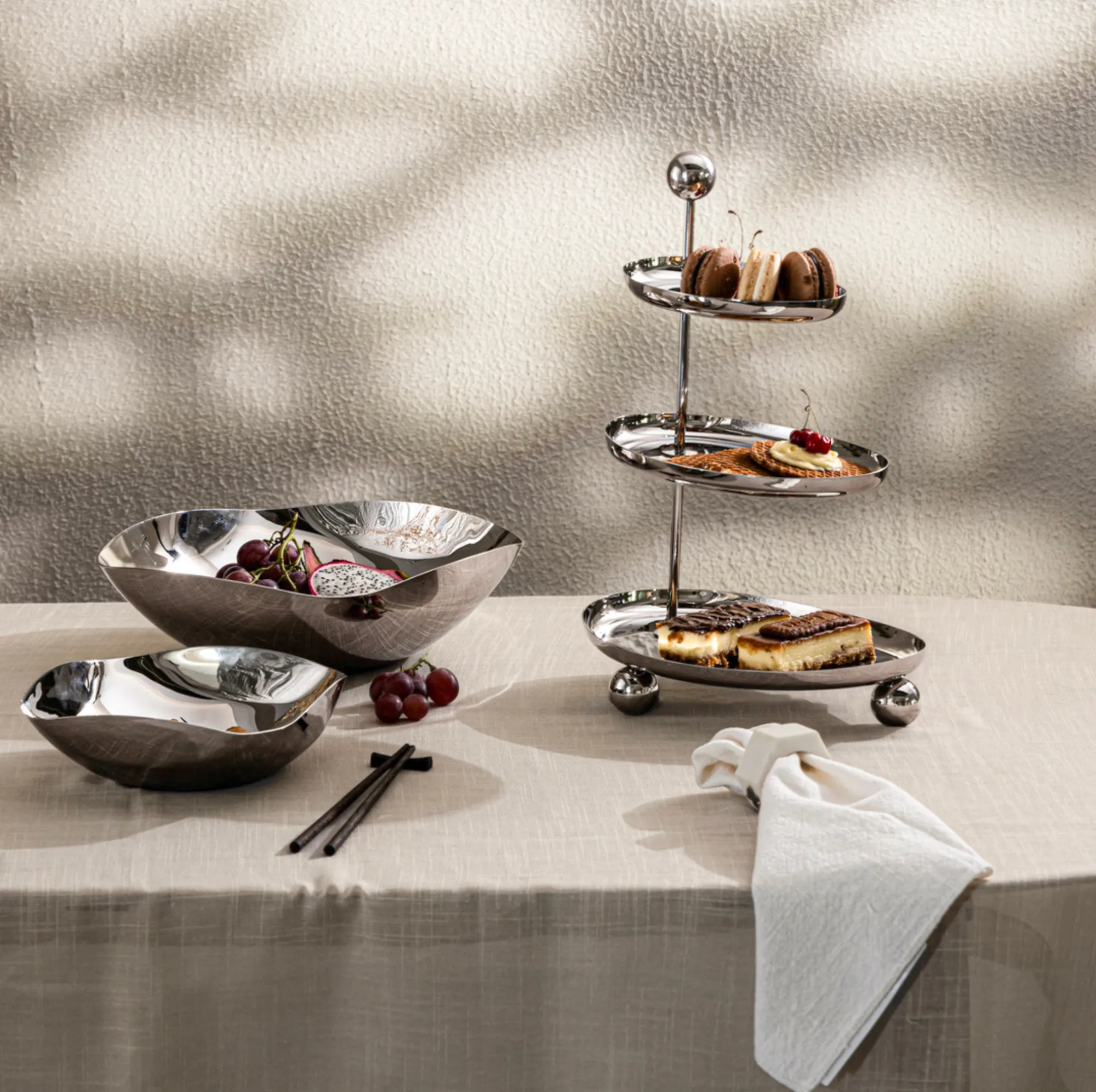 Clearance Godinger Auburn Square Organic Serving Bowl