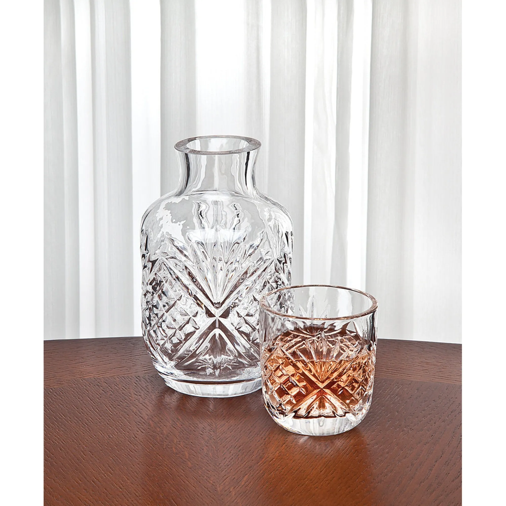 Outlet Godinger Dublin Crystal Bedside Carafe