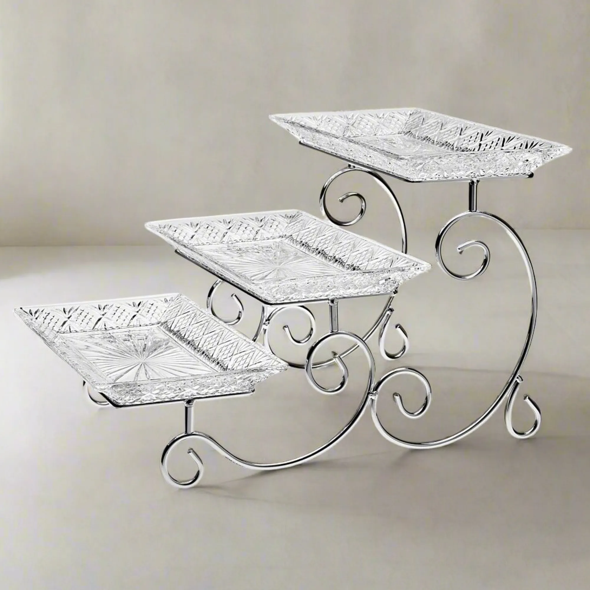 Clearance Godinger Dublin Crystal Three Tier Serving Stand