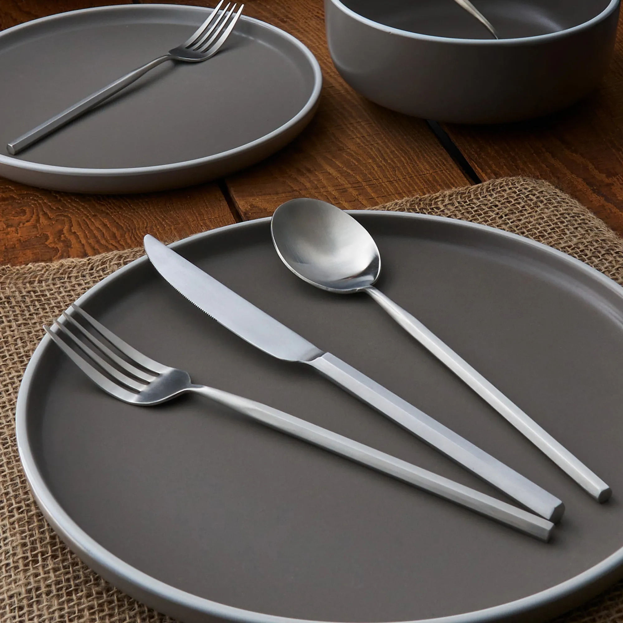 Hot Godinger Esagono Matte 18/10 Stainless Steel 20 Piece Flatware Set, Service For 4