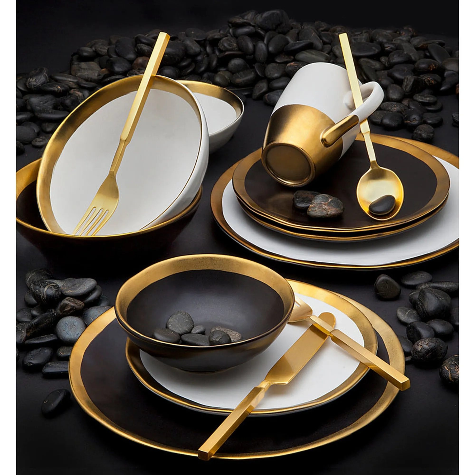 Godinger Golden Onyx 4 Piece Dinner Set, Service For 1