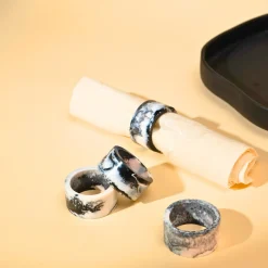 Best Godinger Lucente Black & White Resin Napkin Ring Set