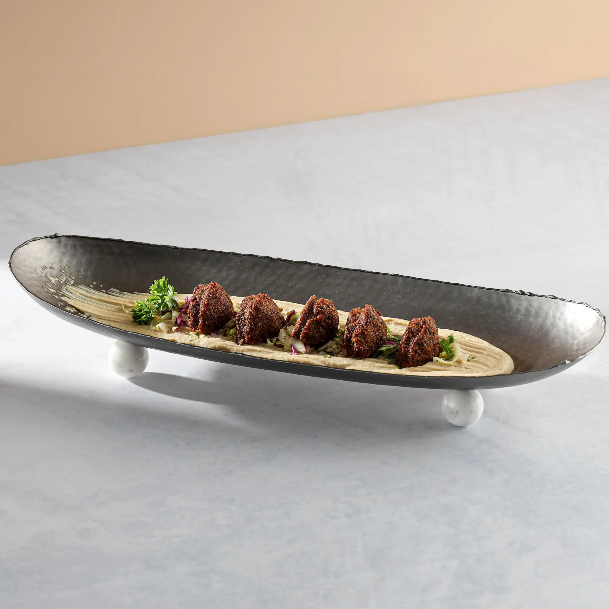 Outlet Godinger Temari Hammered Gunmetal Footed Oval Platter